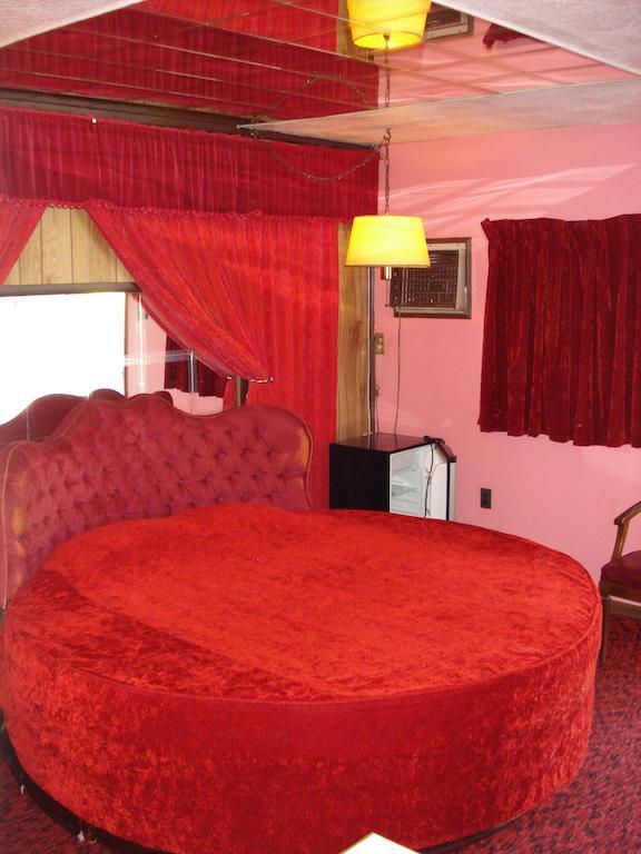 Cedar Grove Motel Altoona Eksteriør bilde